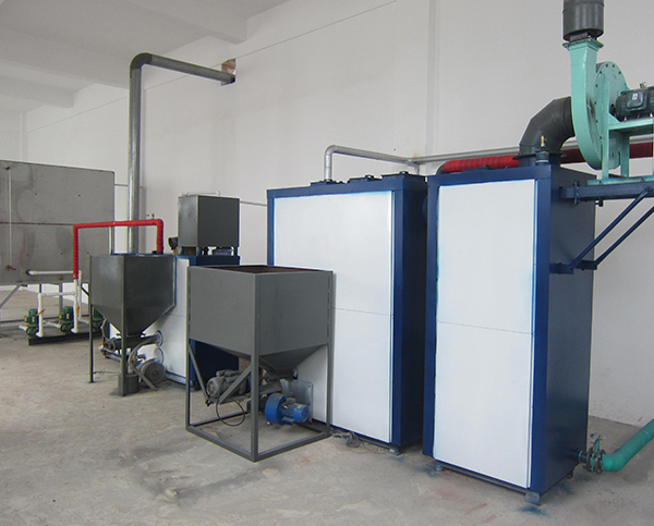 大連生（shēng）物質鍋爐